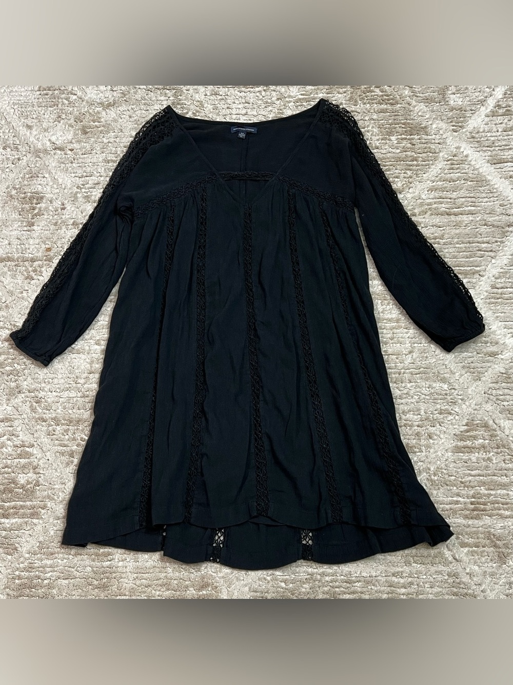 American Eagle Women’s flowy mini dress